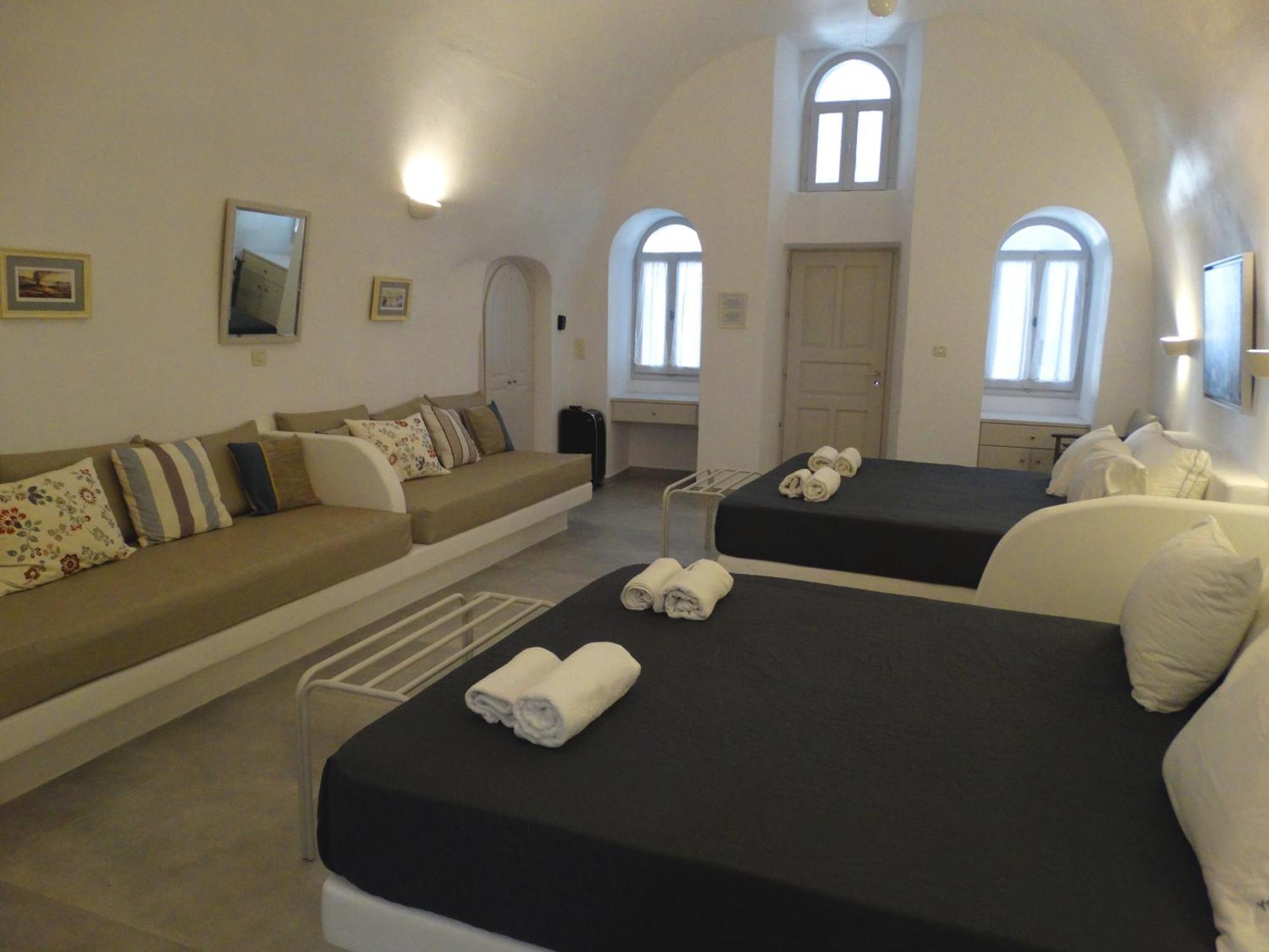 ثيرا Yposkafo Suites - Villa - Santorini المظهر الخارجي الصورة